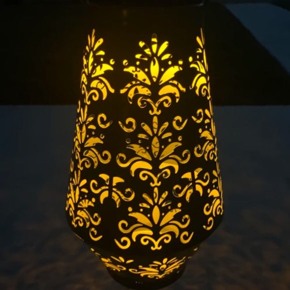 Shadow Lantern BLUE - Picture 3 of 5